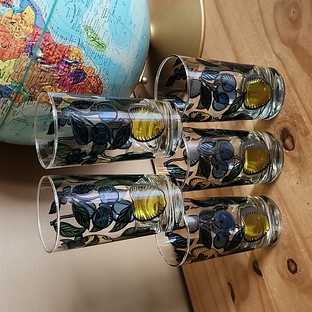 5 Vintage Dominion drinking glasses - Picture 2 of 16